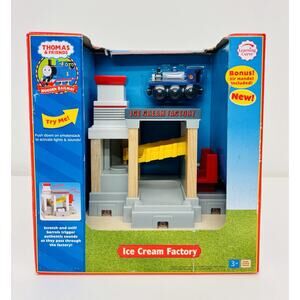 Ice Cream Factory Thomas & Friends Wooden Railway LC99374 New Open Box